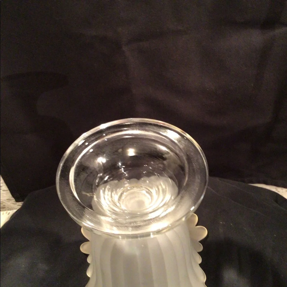 Frosted Studio Nova Tulip “Spring Bloom” Candle Holder Vase Candy Dish